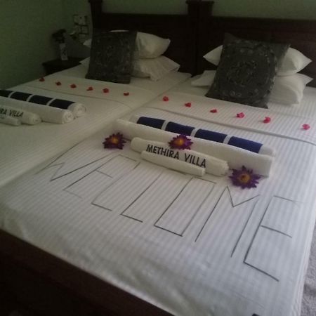 Methira Villa Алутгама Екстериор снимка